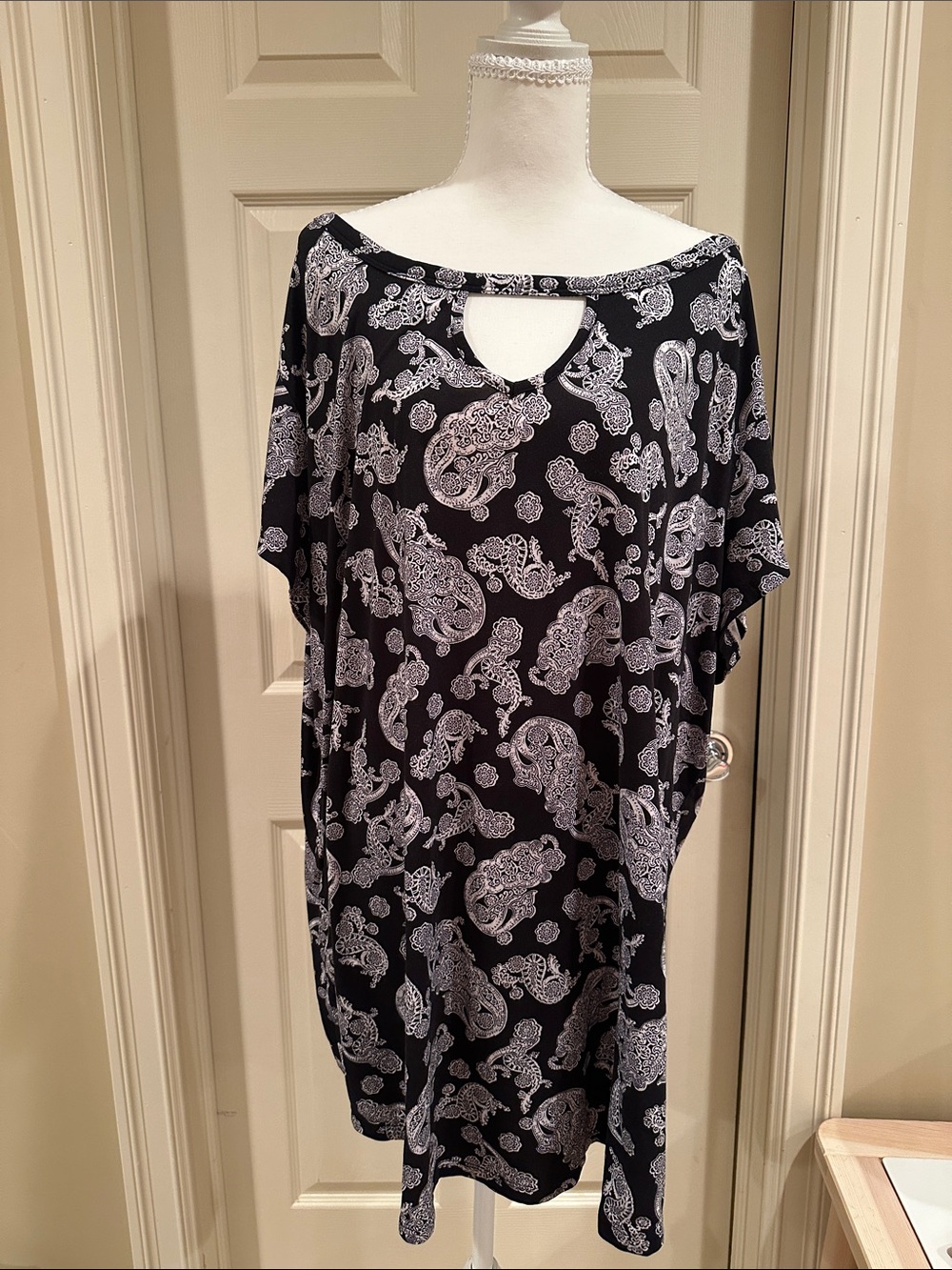 Joe Boxer Black Paisley Keyhole Tunic Top